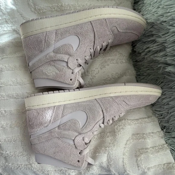 NWOT Women's Air Jordan 1 Zoom Air CMFT "Light lavender", size 10 - Picture 6 of 16